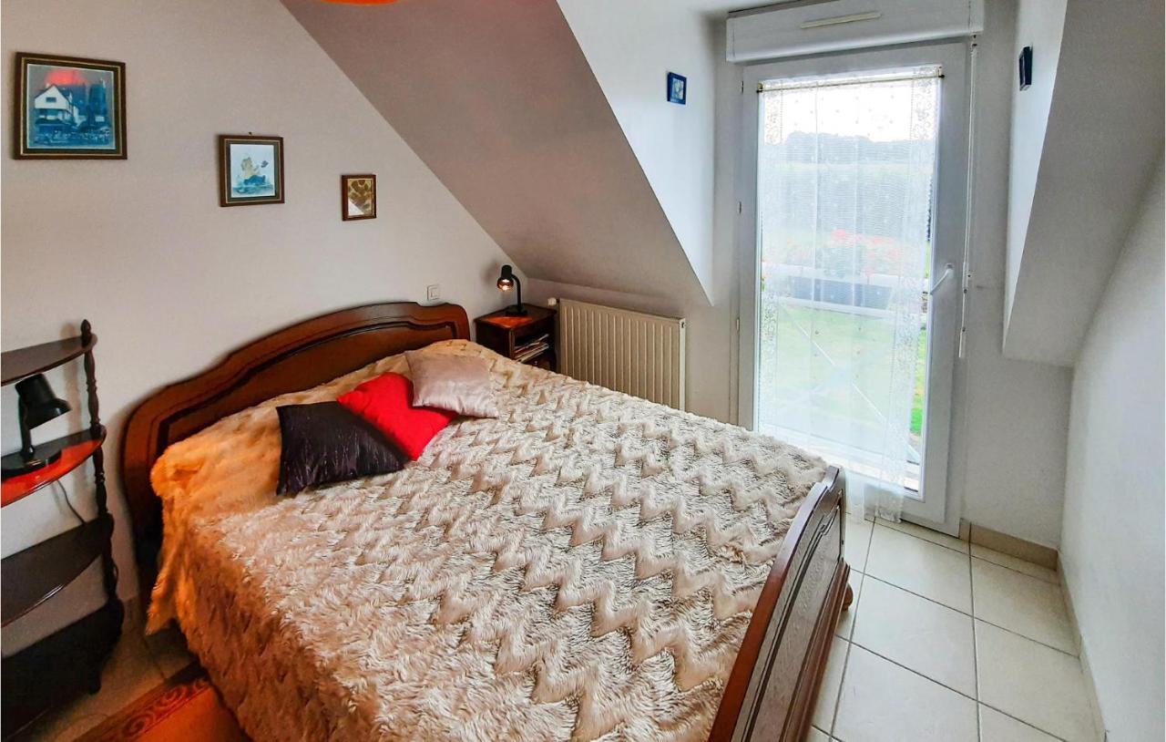 Amazing Apartment In Roz-Landrieux With Kitchen Экстерьер фото