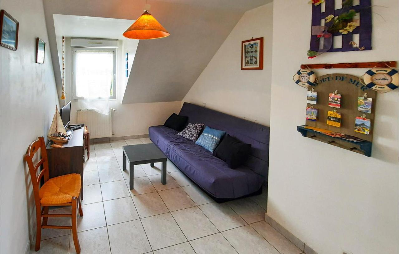 Amazing Apartment In Roz-Landrieux With Kitchen Экстерьер фото